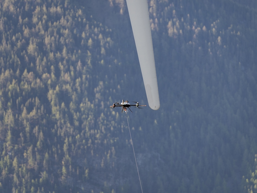 Voliro T bei der Blitzschutzprüfung an einer Windkraftanlage